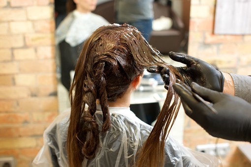 縮毛矯正とカラー