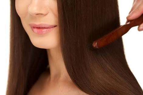 炭酸シャンプーでサラサラの髪