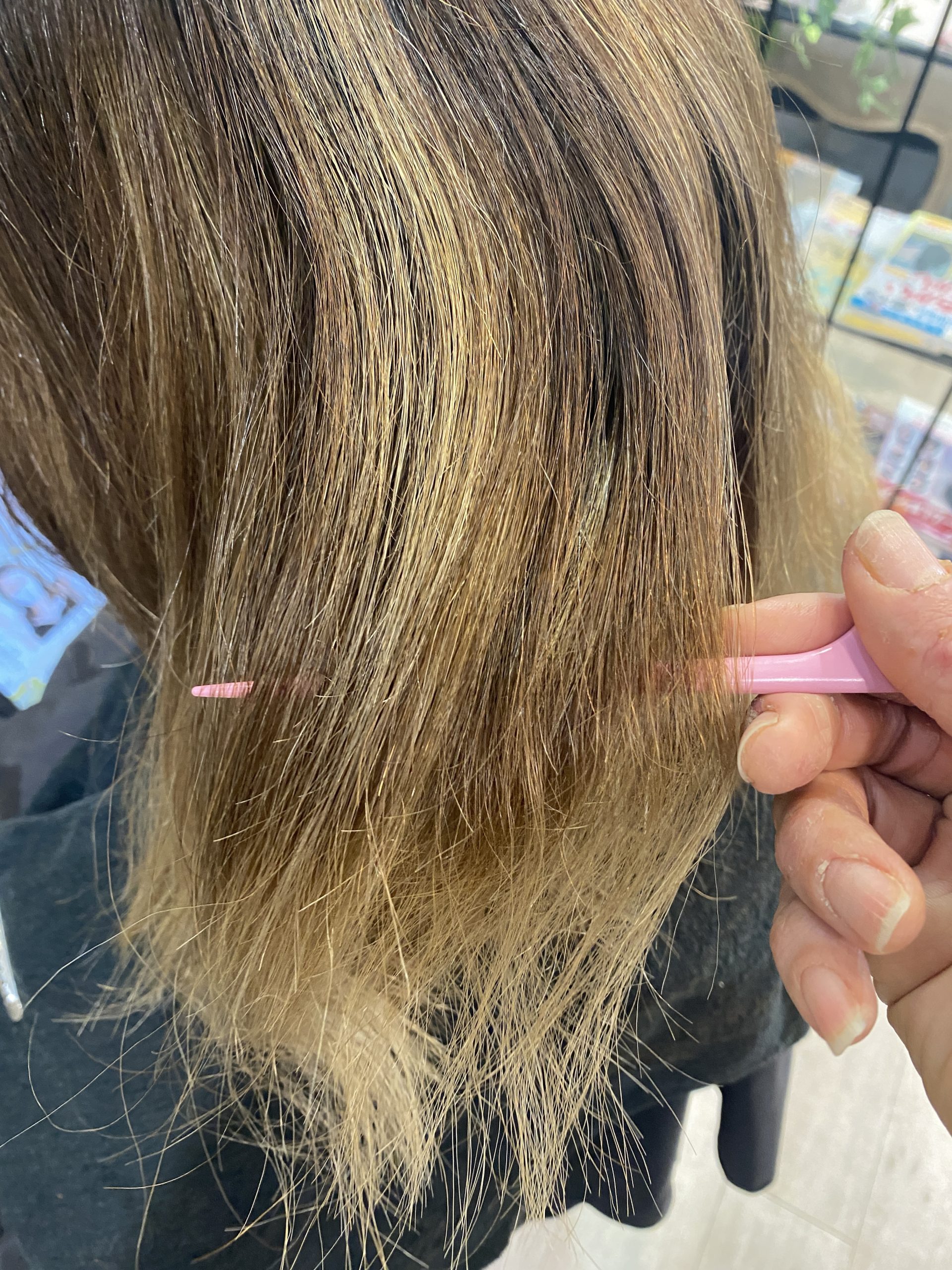 大阪吹田で髪質改善縮毛矯正