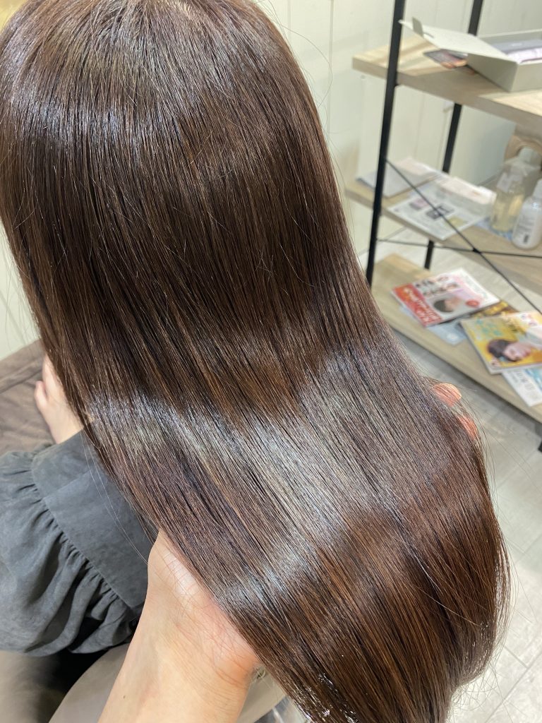 大阪吹田で髪質改善縮毛矯正