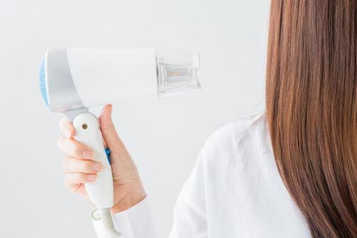 くせ毛 ドライヤー 正しい乾かし方