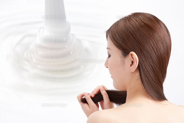 髪に潤いと艶がある女性