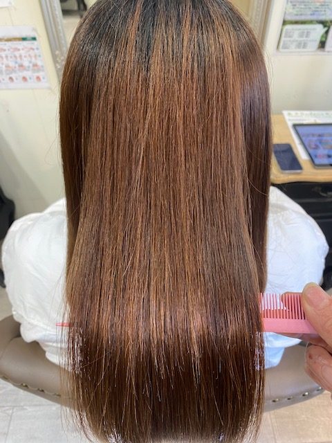 大阪吹田で縮毛矯正